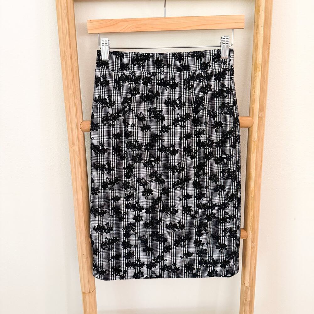 41 Hawthorn Petite Pencil Skirt Black White Plaid Floral Textured XS